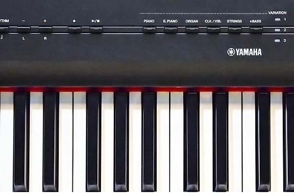 پیانو دیجیتال یاماها مدل P-125 مشکی